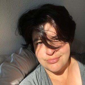 Meet your Posher, Sandra m